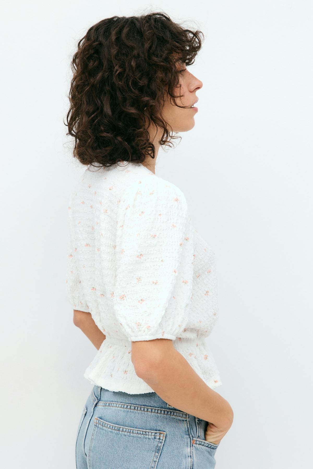 Puff sleeve top