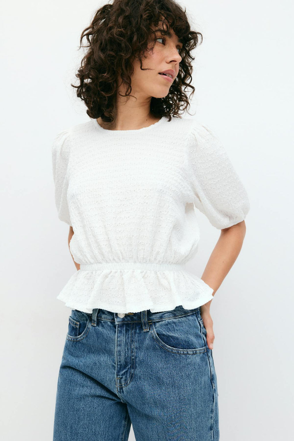 Puff sleeve top