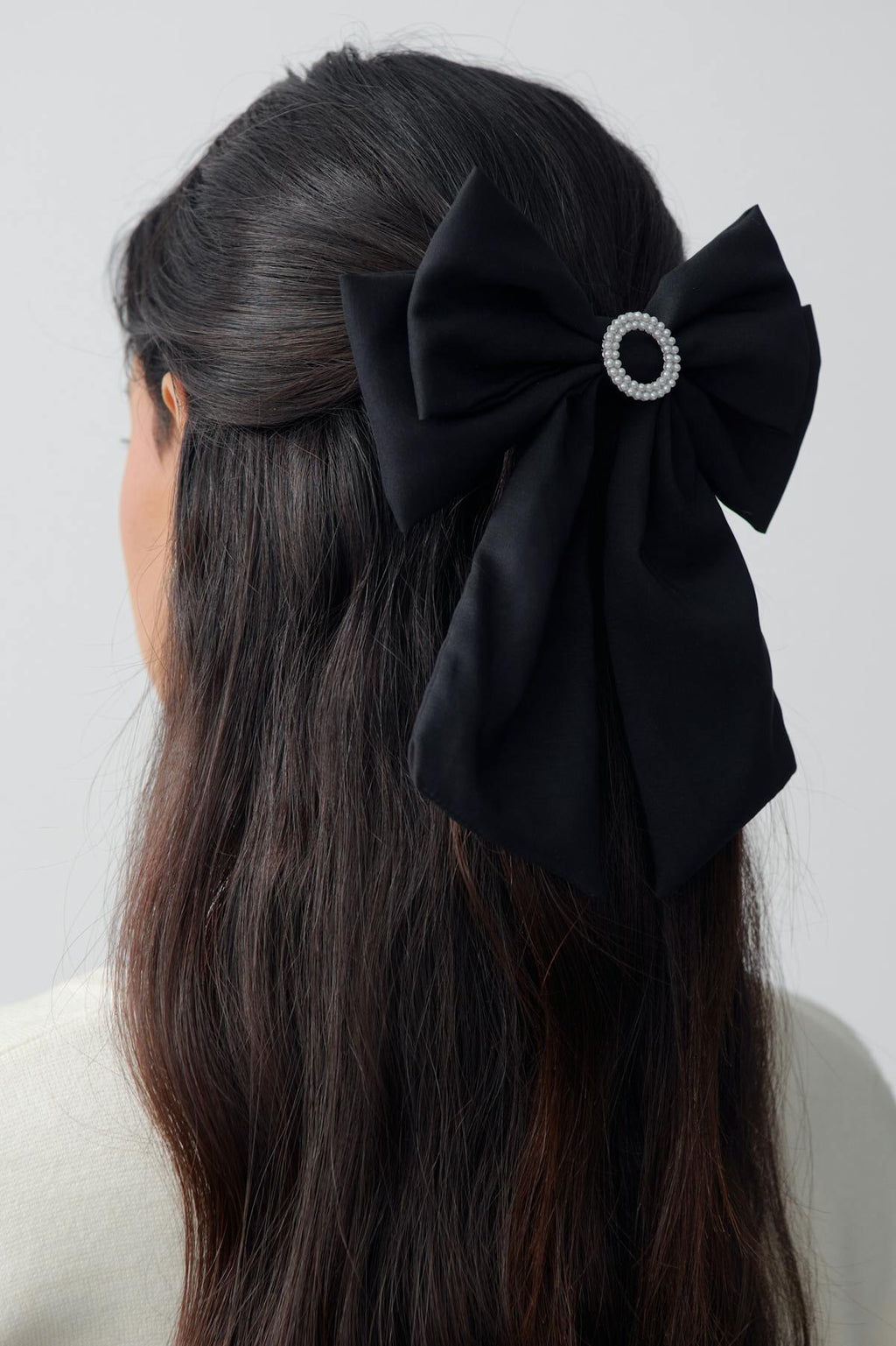 Bow hair clip