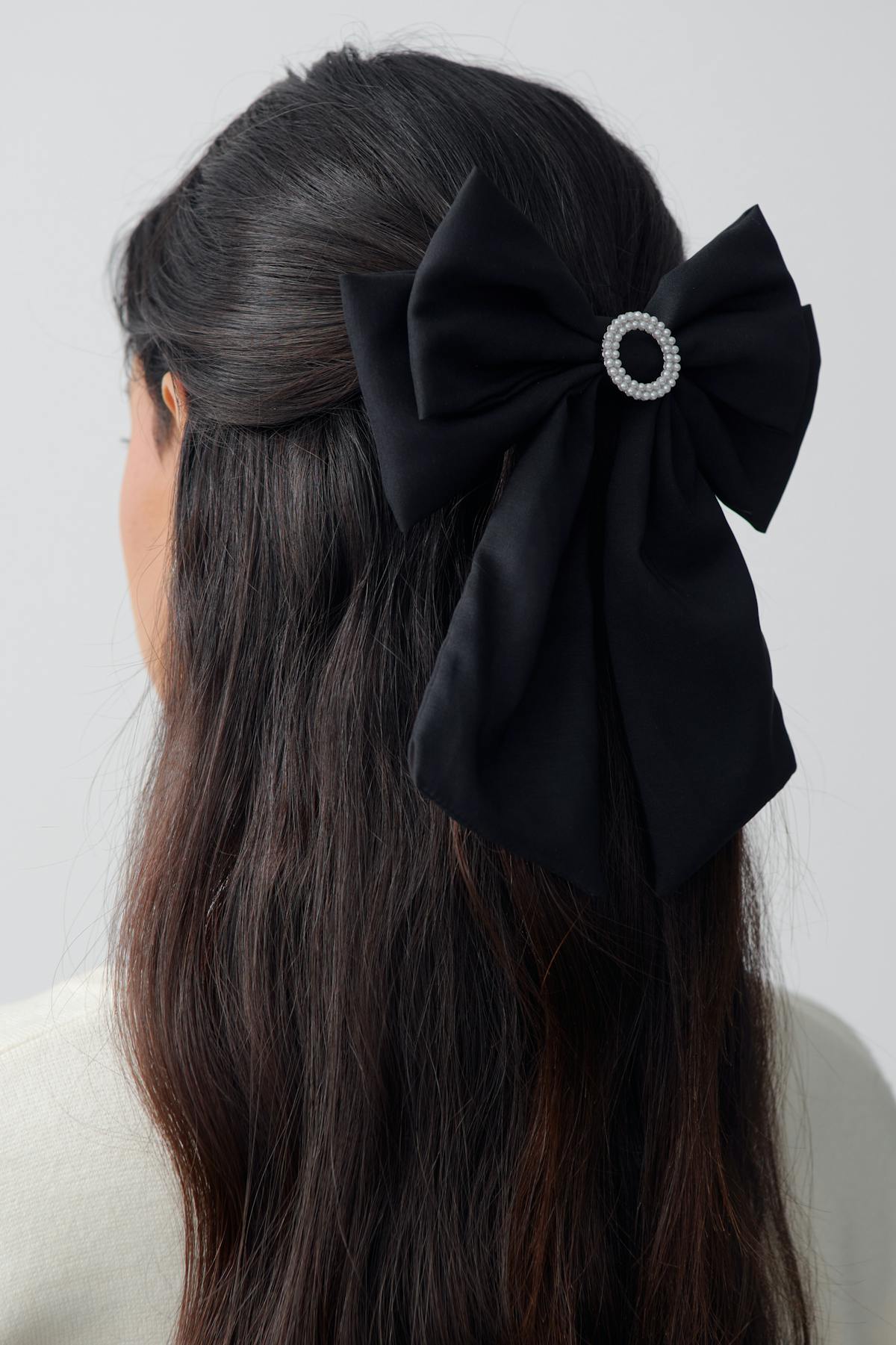 Bow hair clip