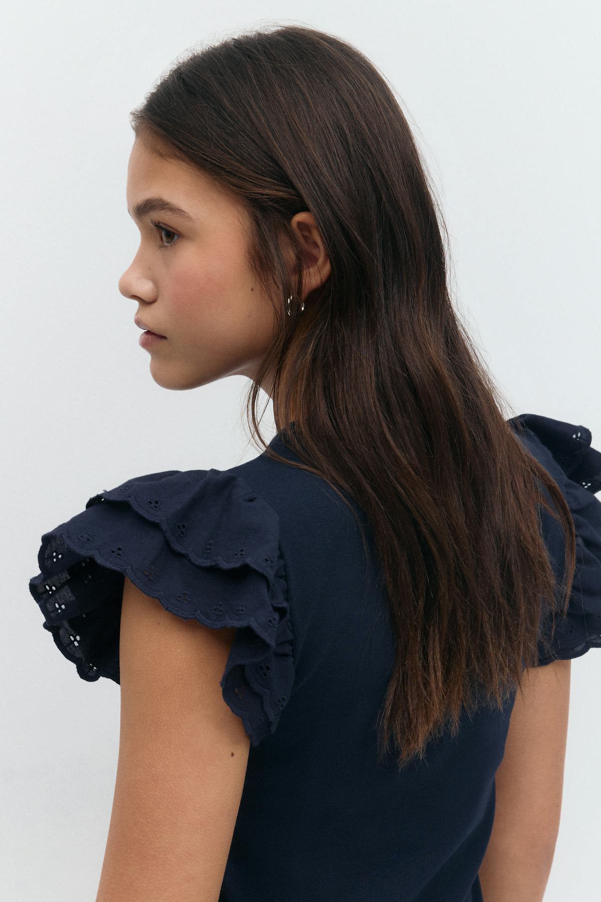 Y frill top