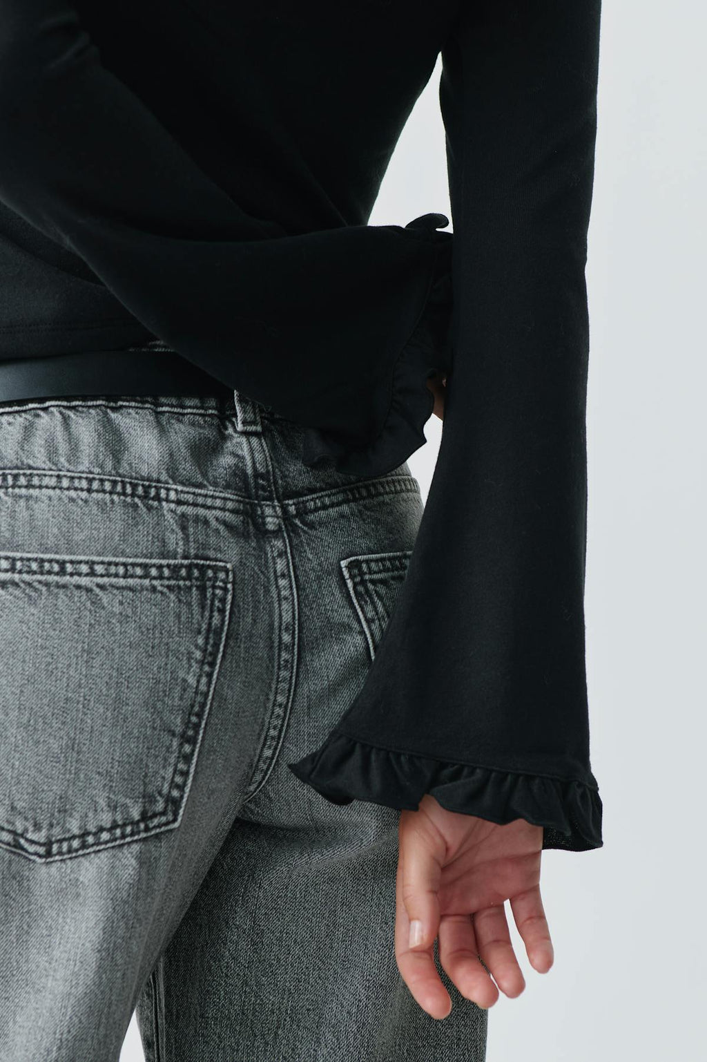Frill top