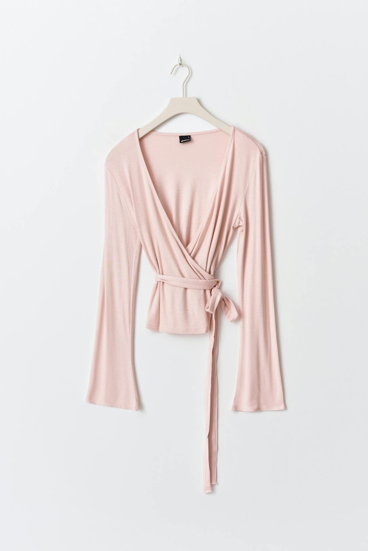 Wrap top