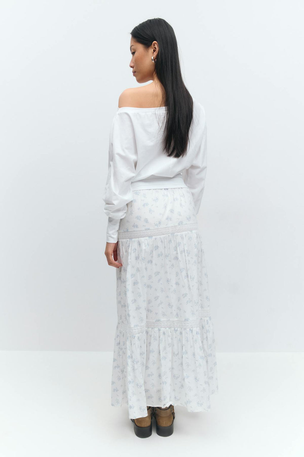 Lace maxi skirt