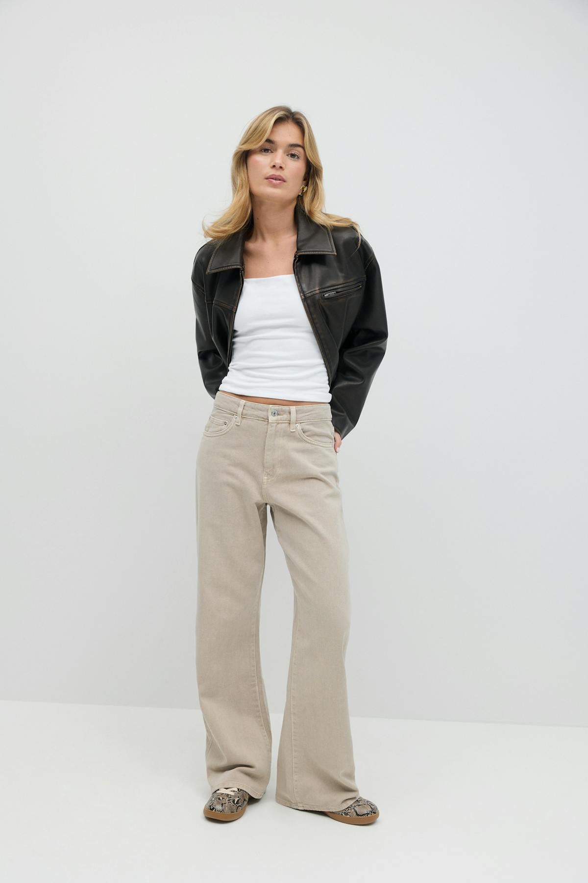 Perfect wide jeans
