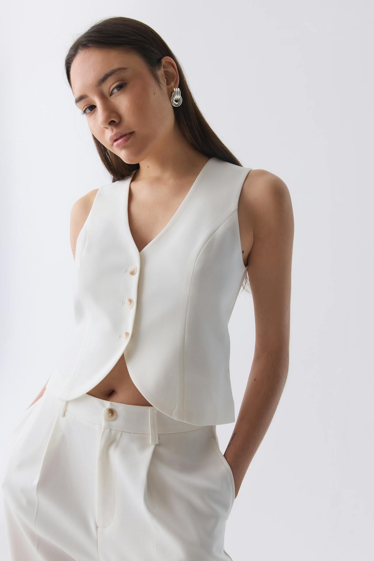 Short v-neck vest