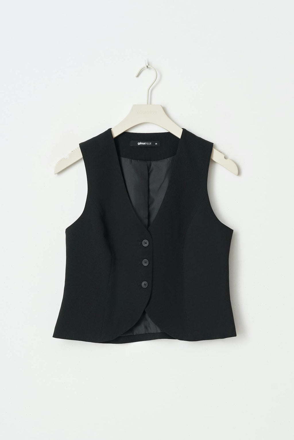 Short v-neck vest