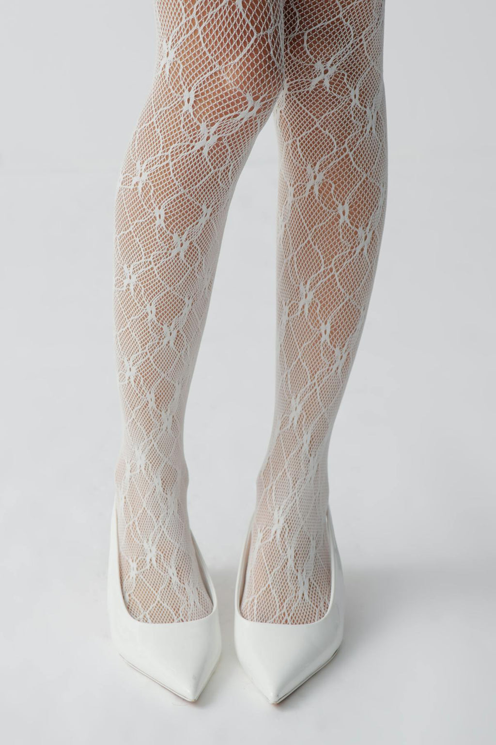 Lace tights