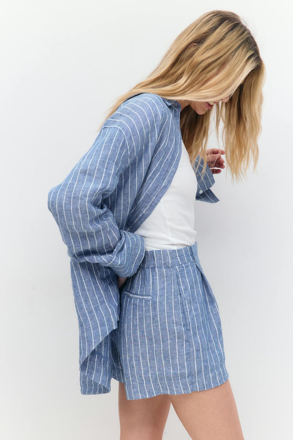 Linen shorts