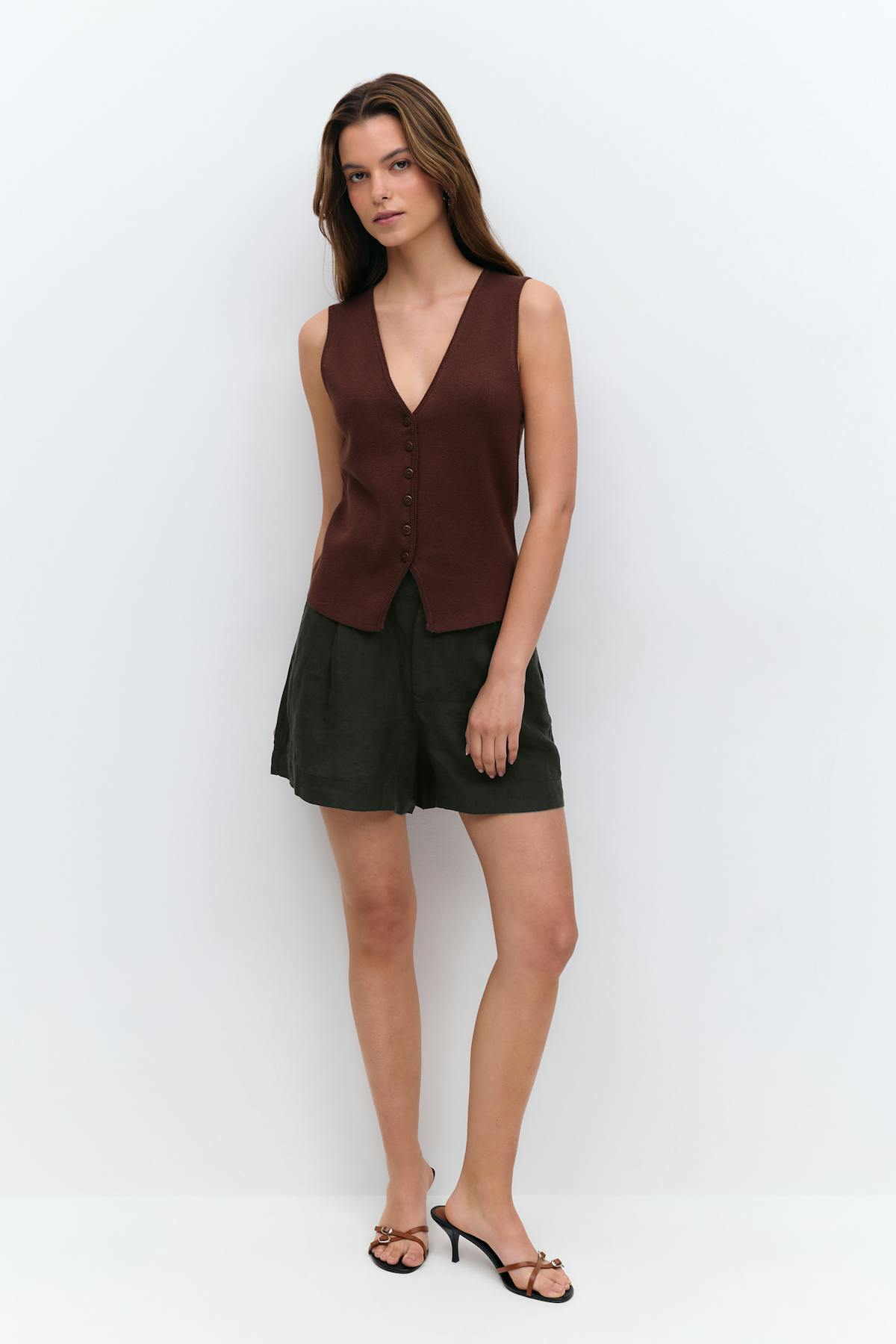 Linen shorts