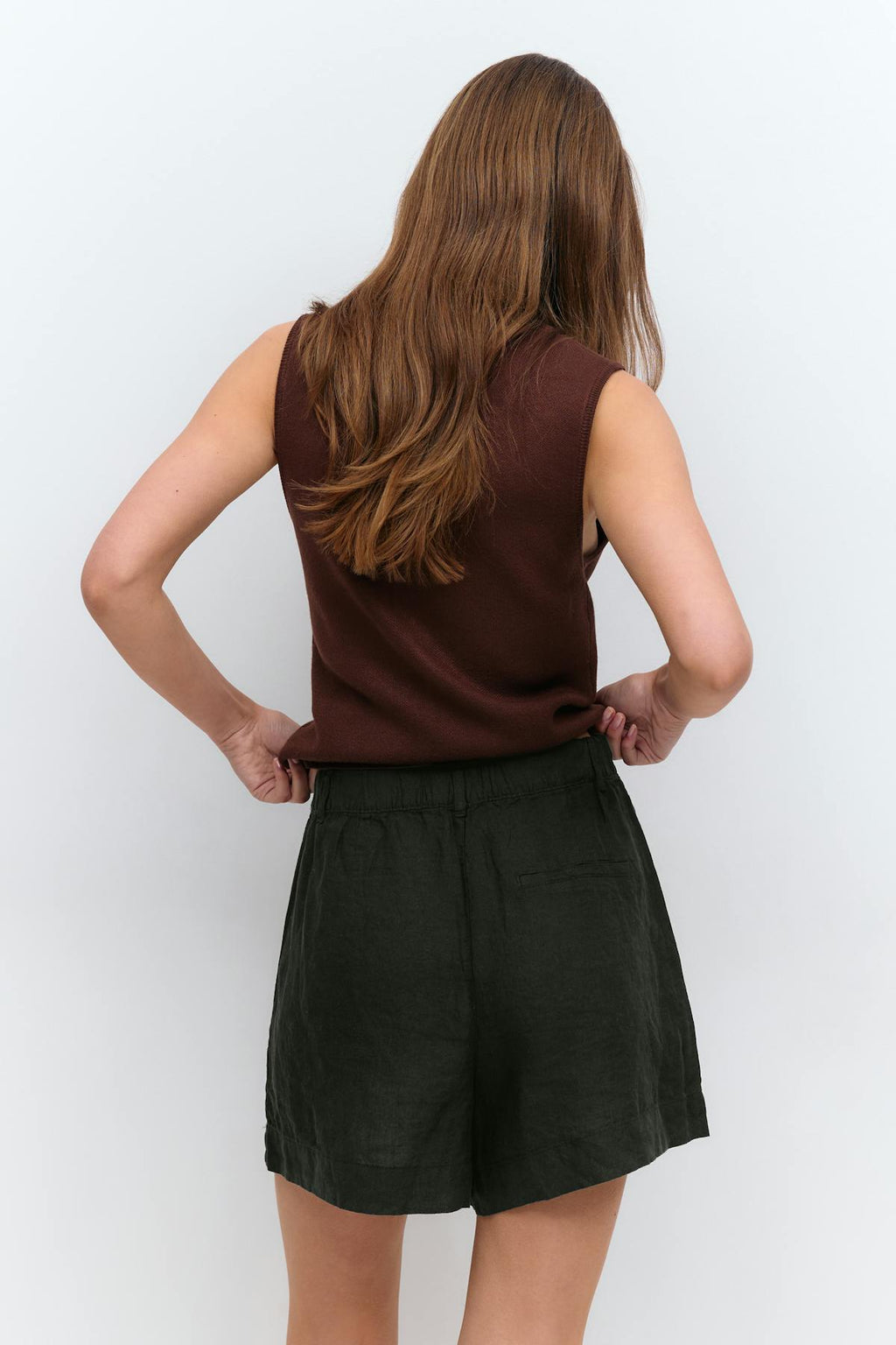 Linen shorts