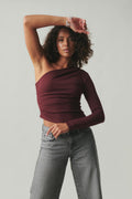 One shoulder top