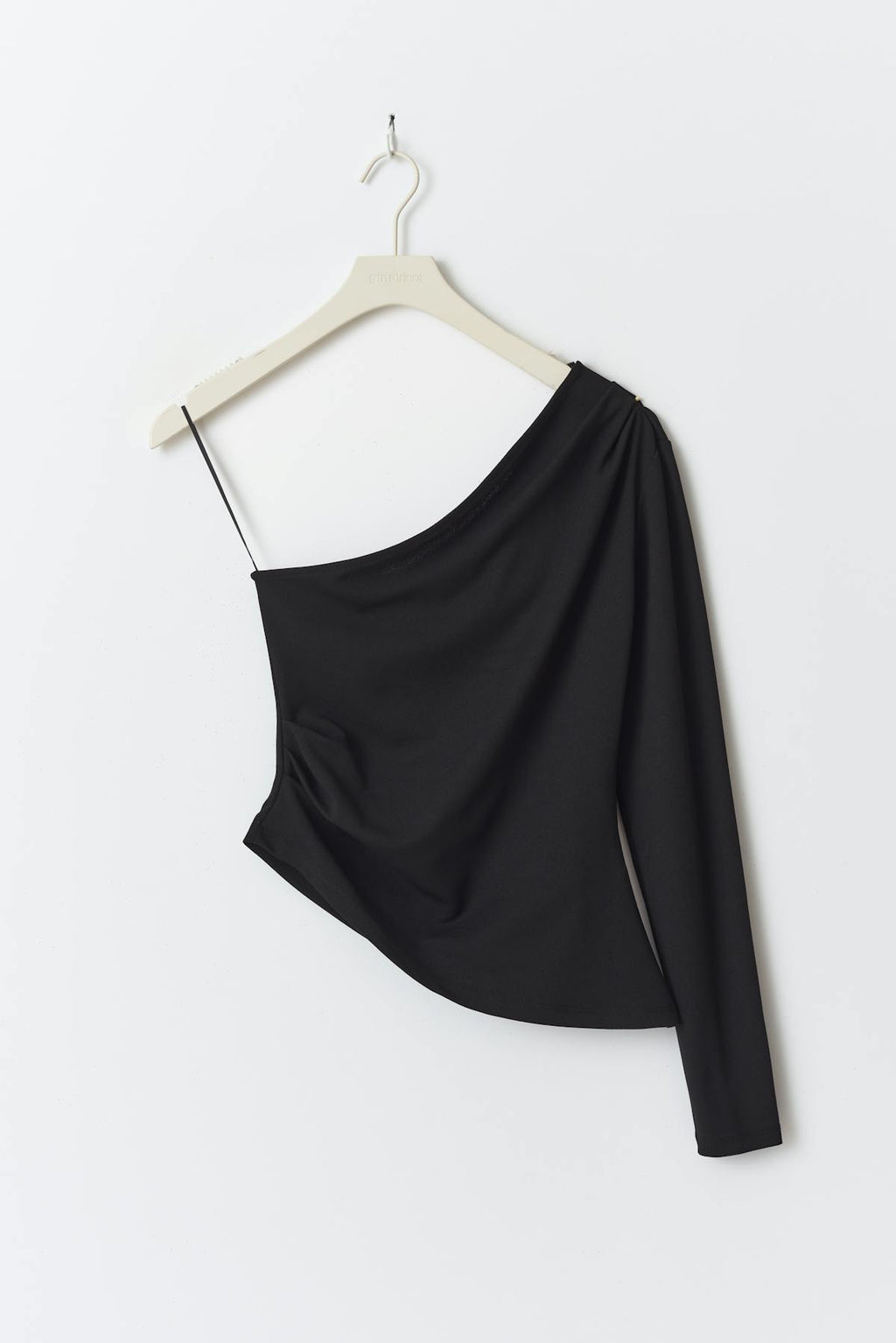 One shoulder top