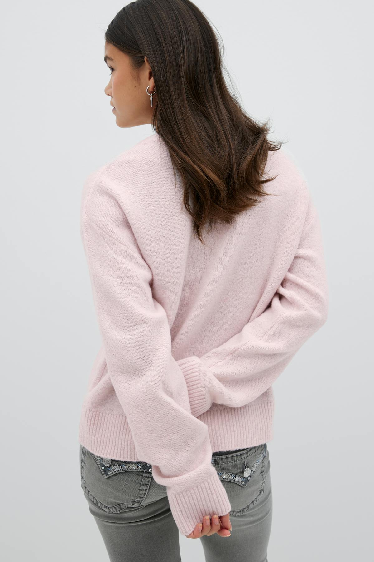 Y knitted sweater