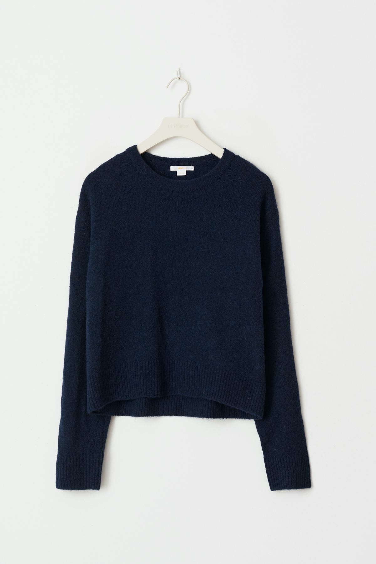 Y knitted sweater