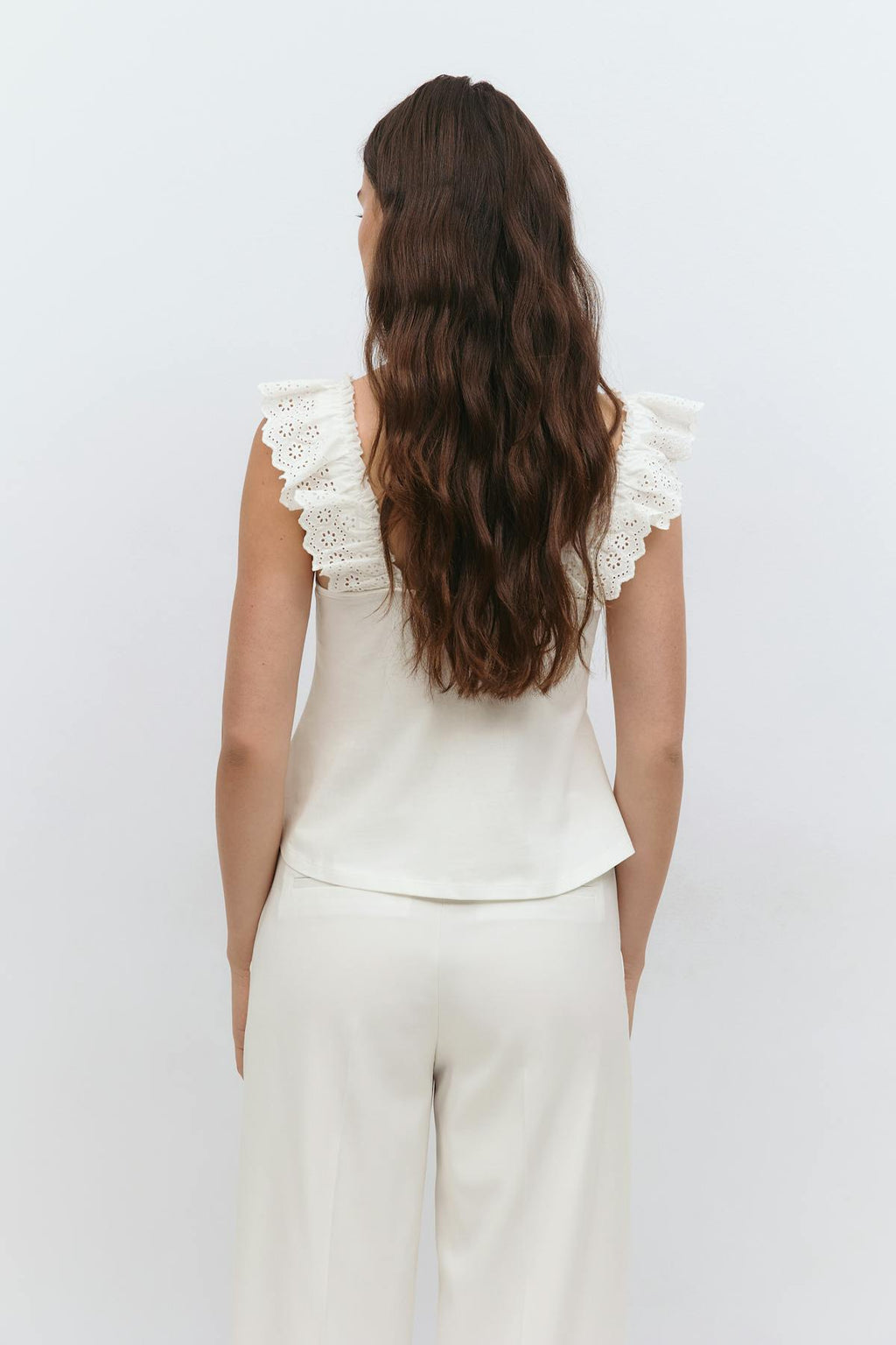 Broderie anglaise singlet