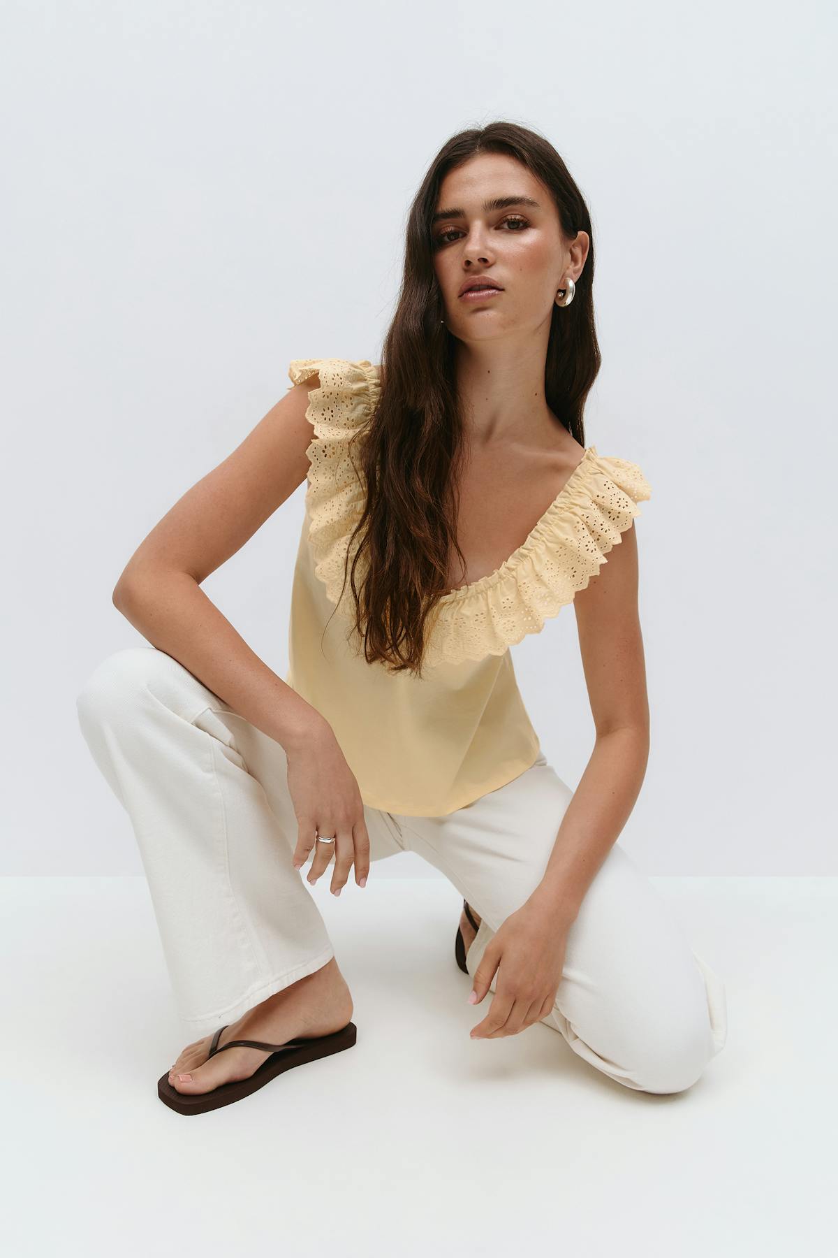Broderie anglaise singlet