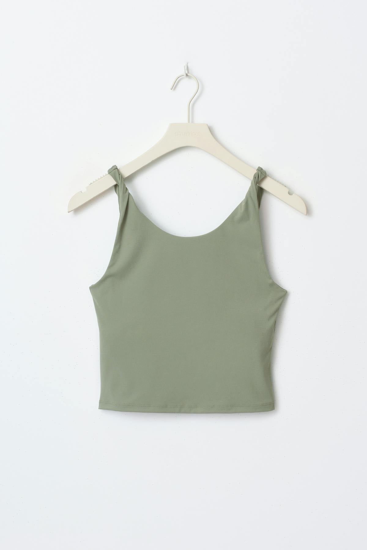 Yoga twist singlet