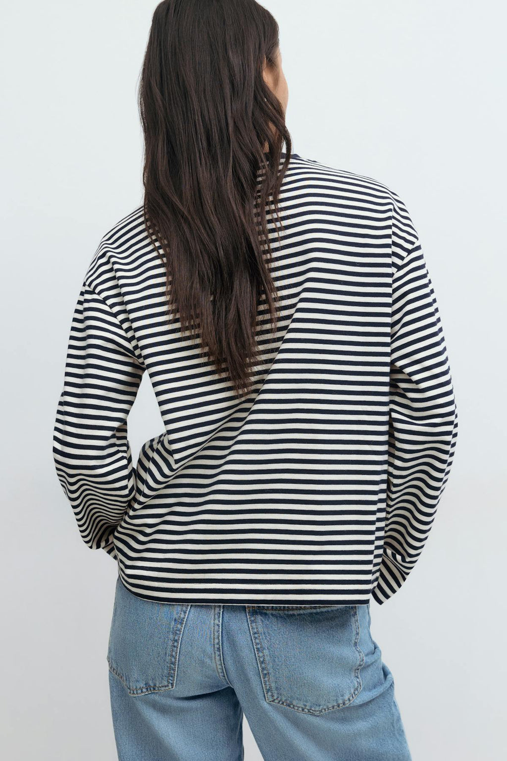Loose fit long sleeve tee