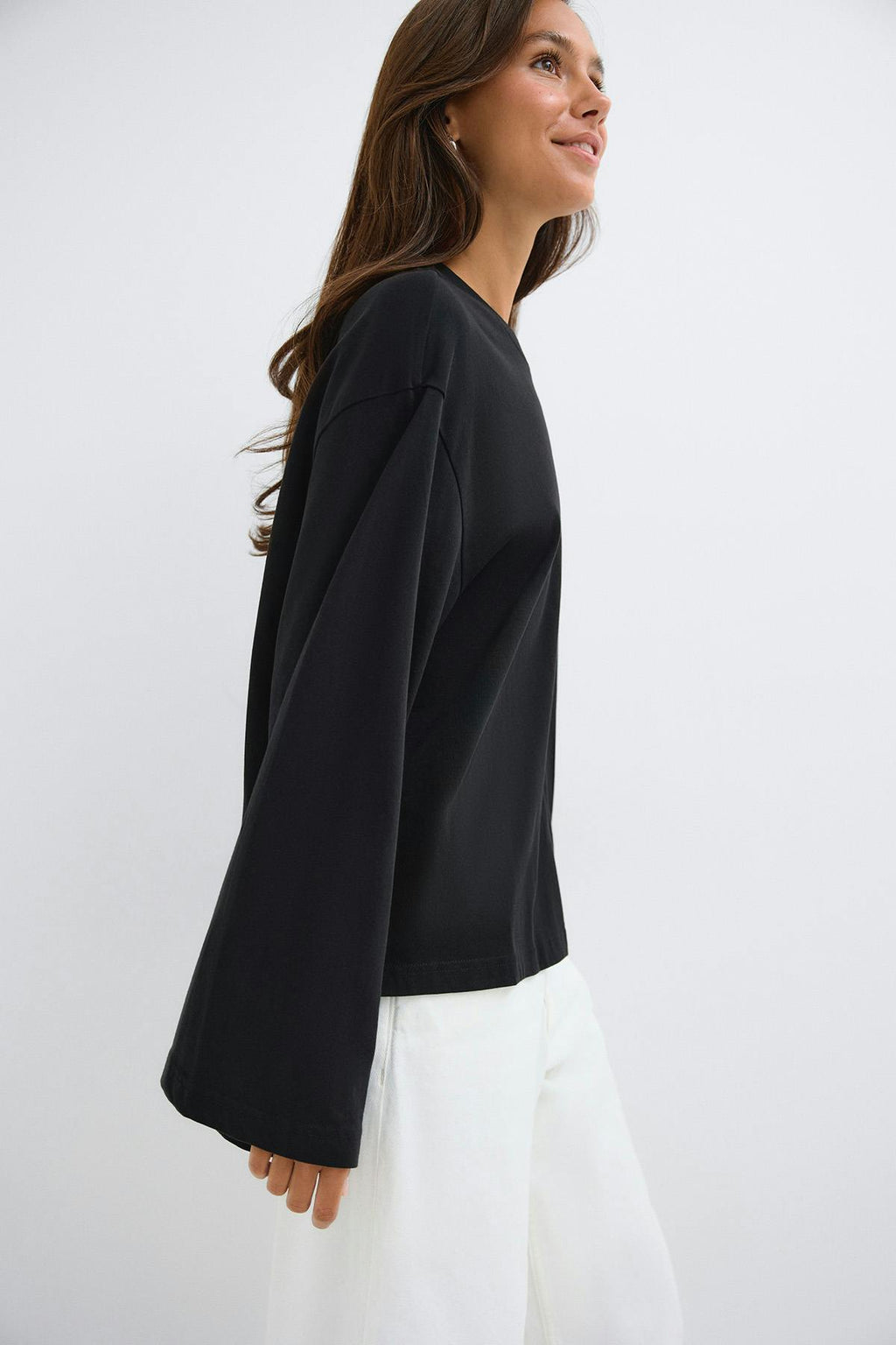 Loose fit long sleeve tee