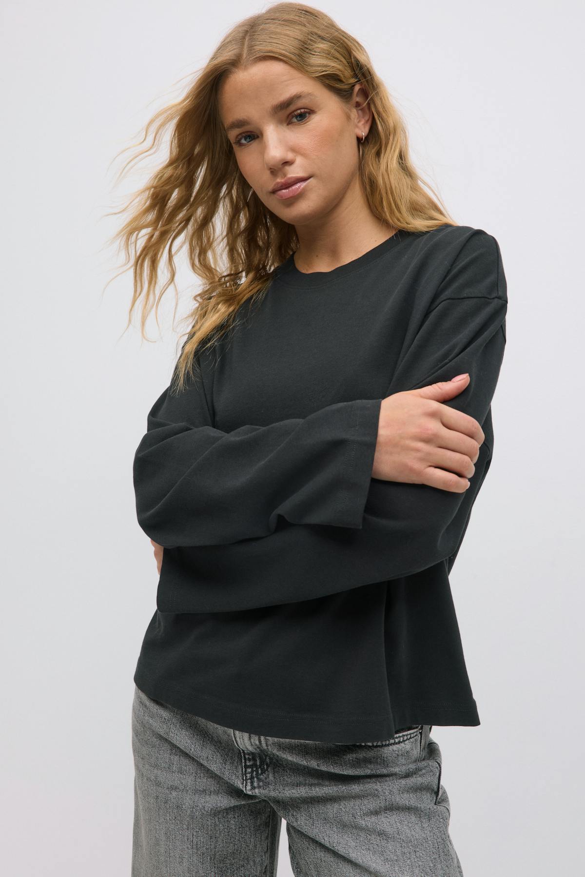 Loose fit long sleeve tee