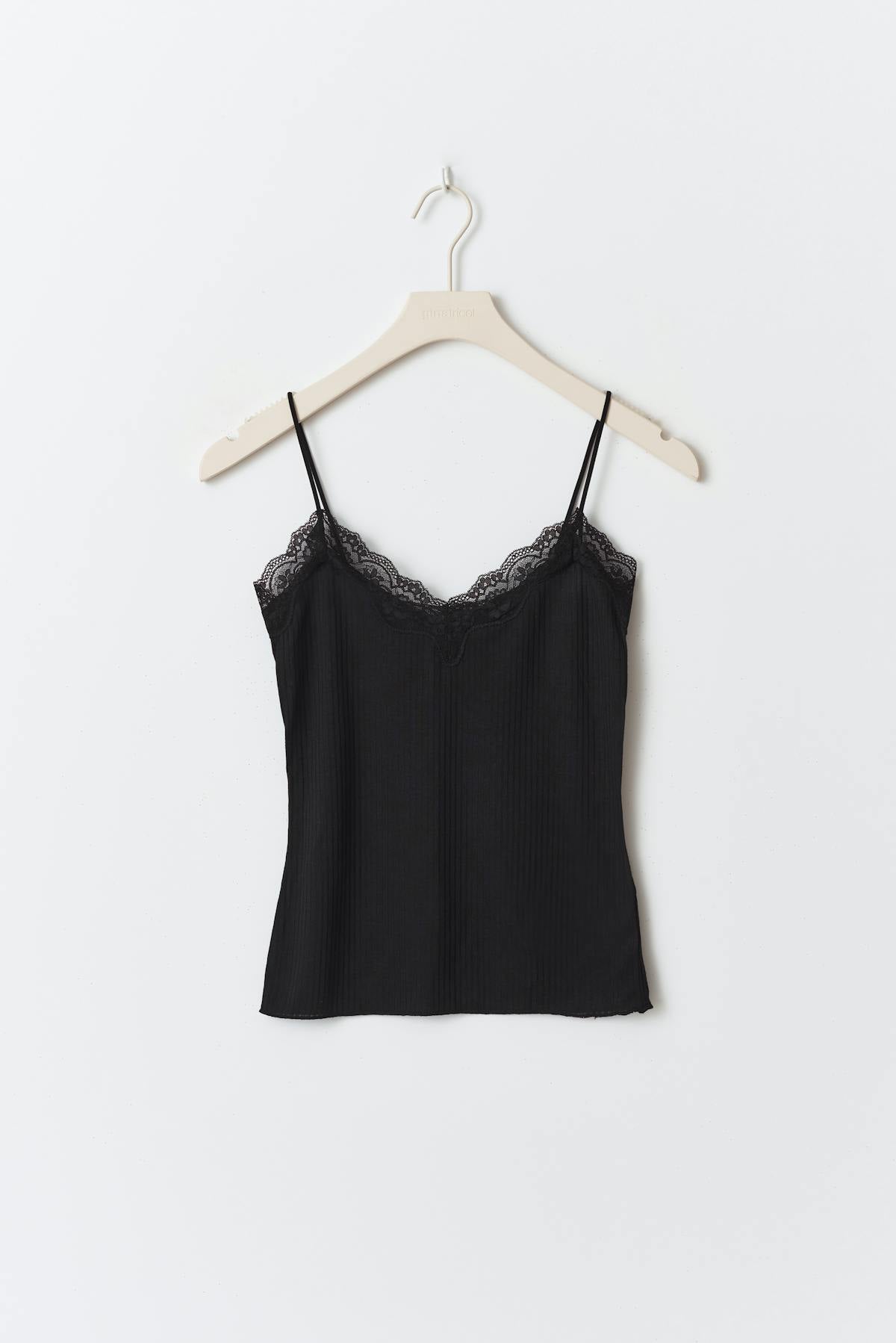 Lace singlet