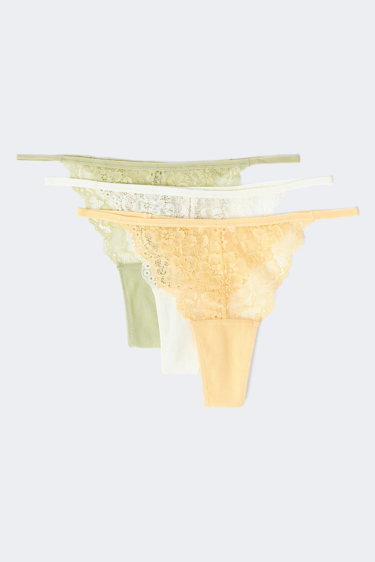 3-pack lace thong