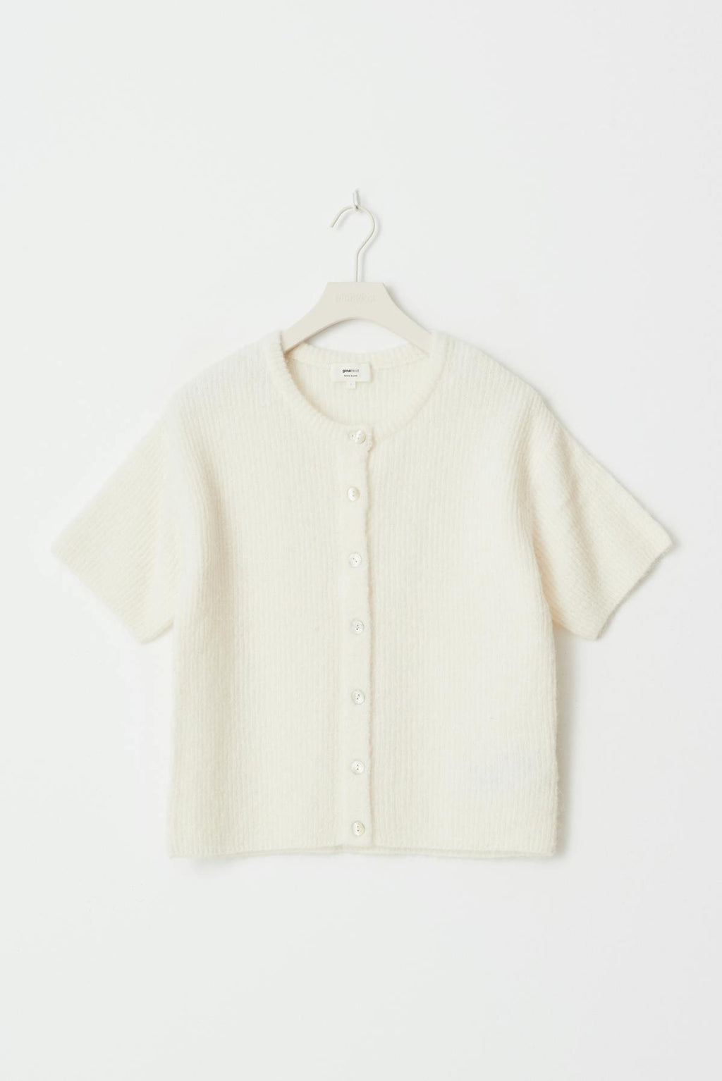Short sleeve knitted cardigan