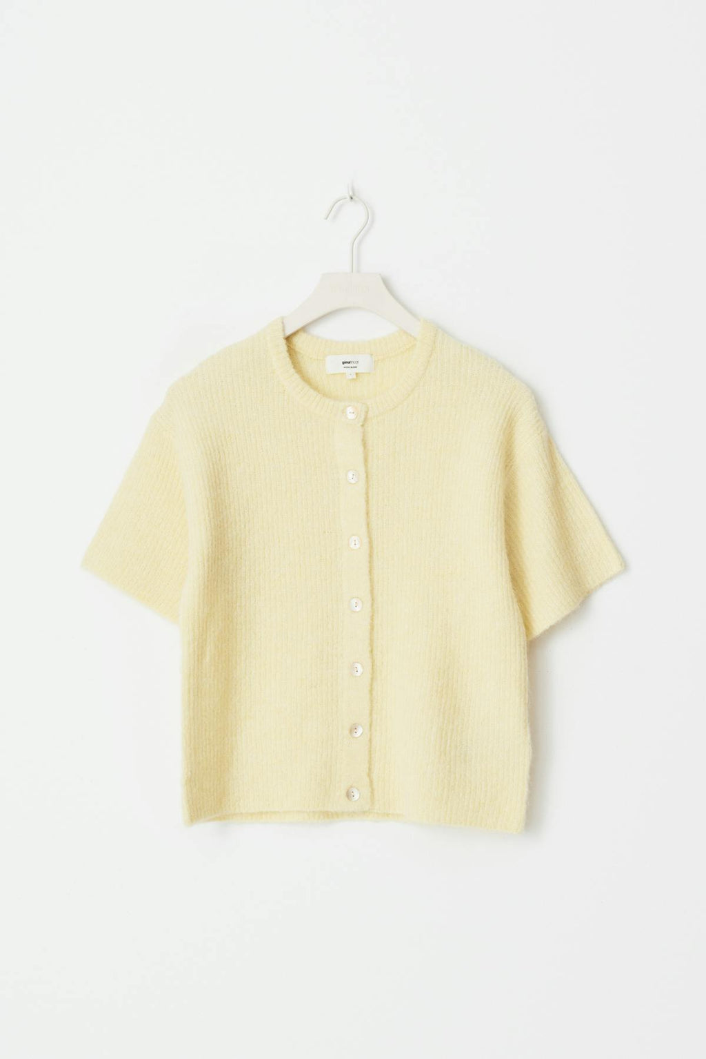 Short sleeve knitted cardigan
