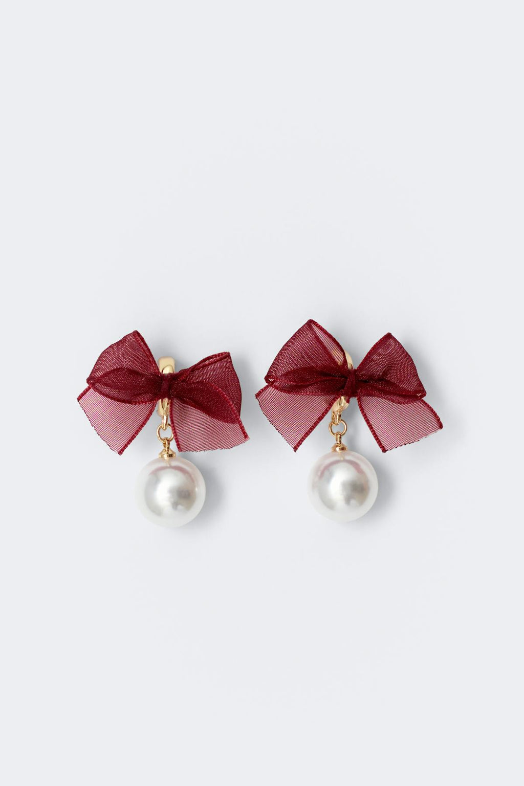 Pearl bow earrings
