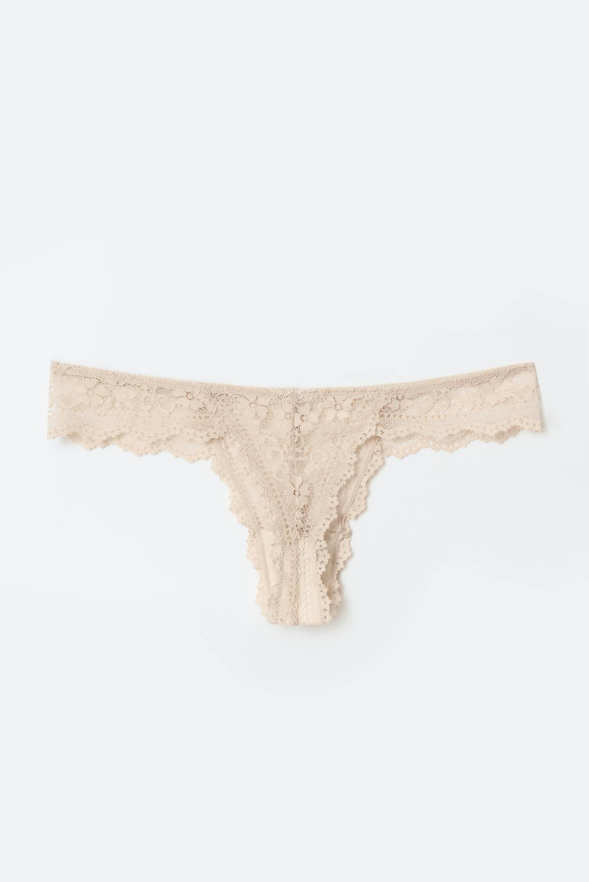 2-pack lace thong