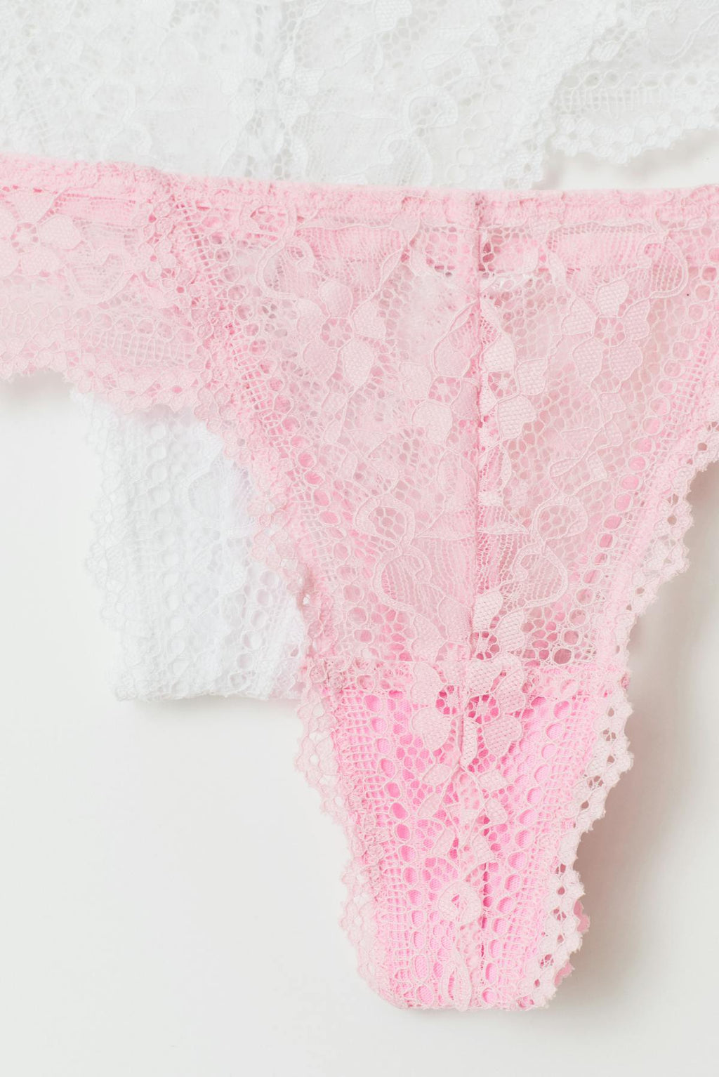 2-pack lace thong