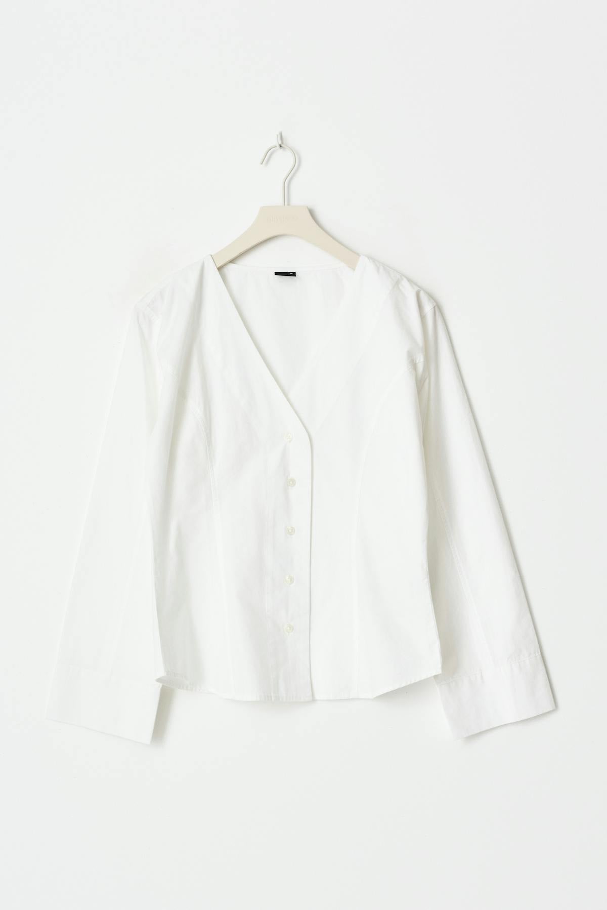 Shaped blouse