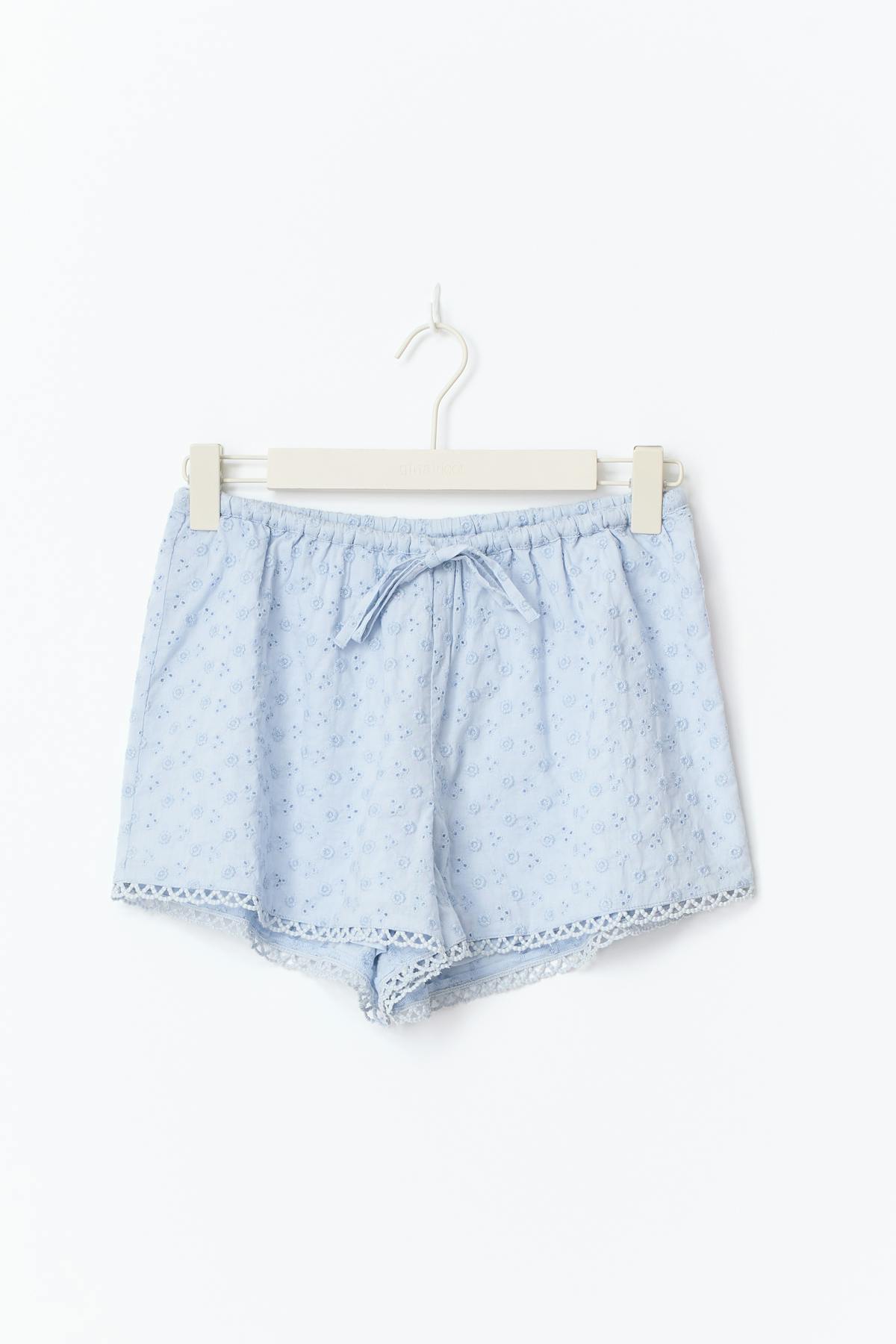Broderie anglaise shorts