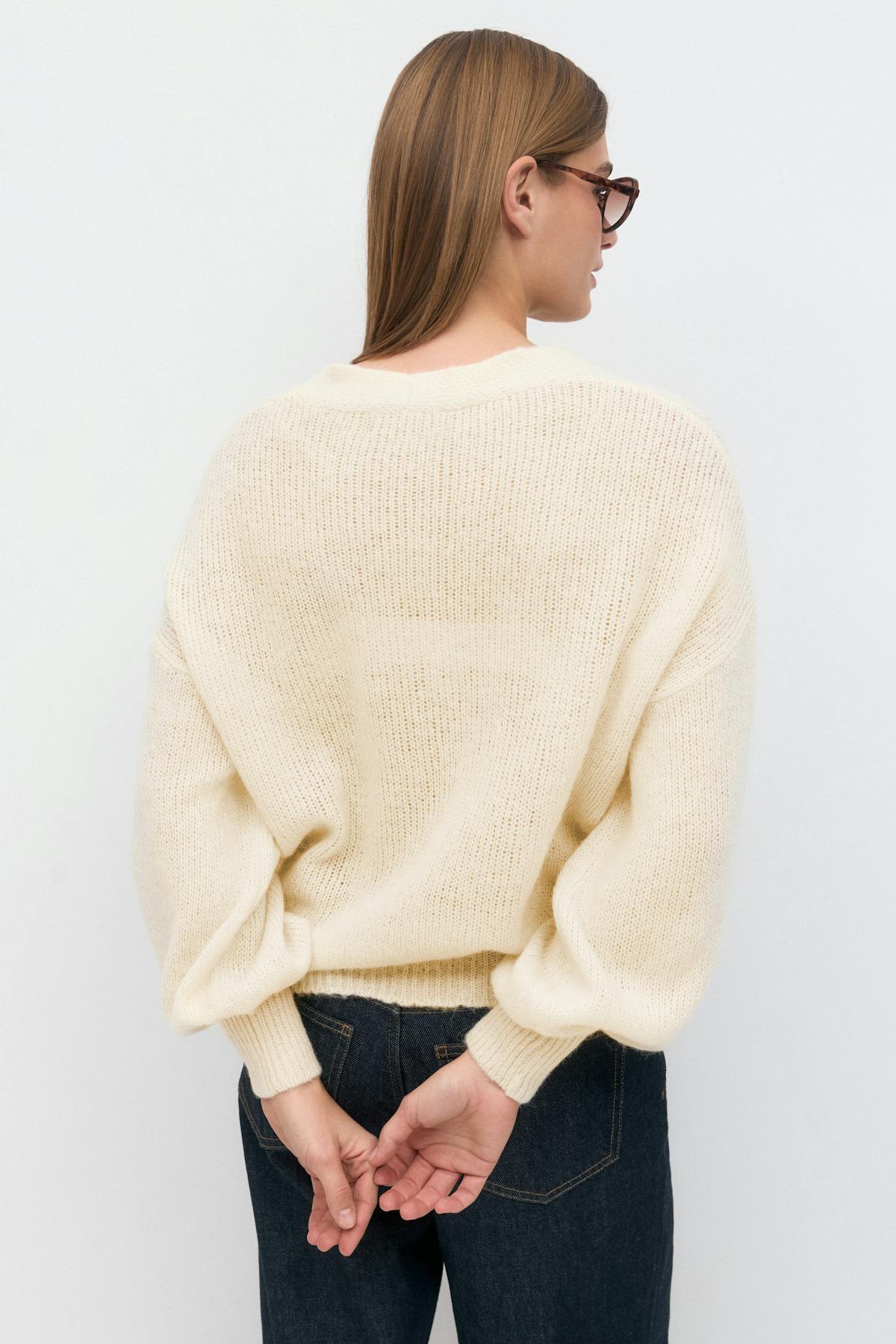Chunky knitted cardigan