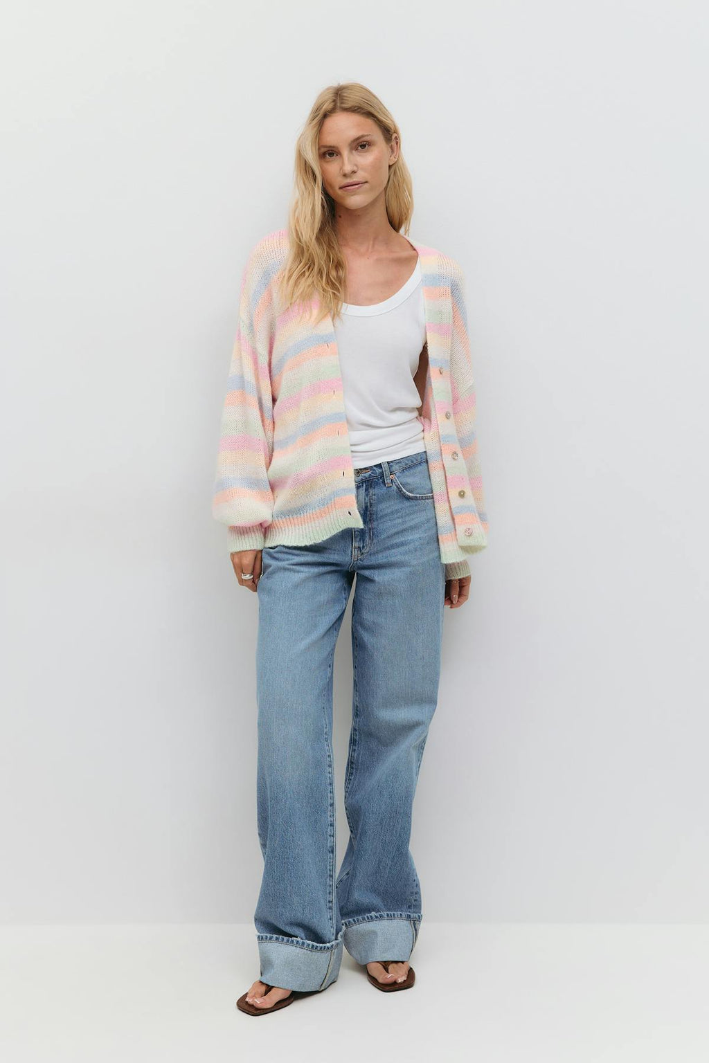 Chunky knitted cardigan