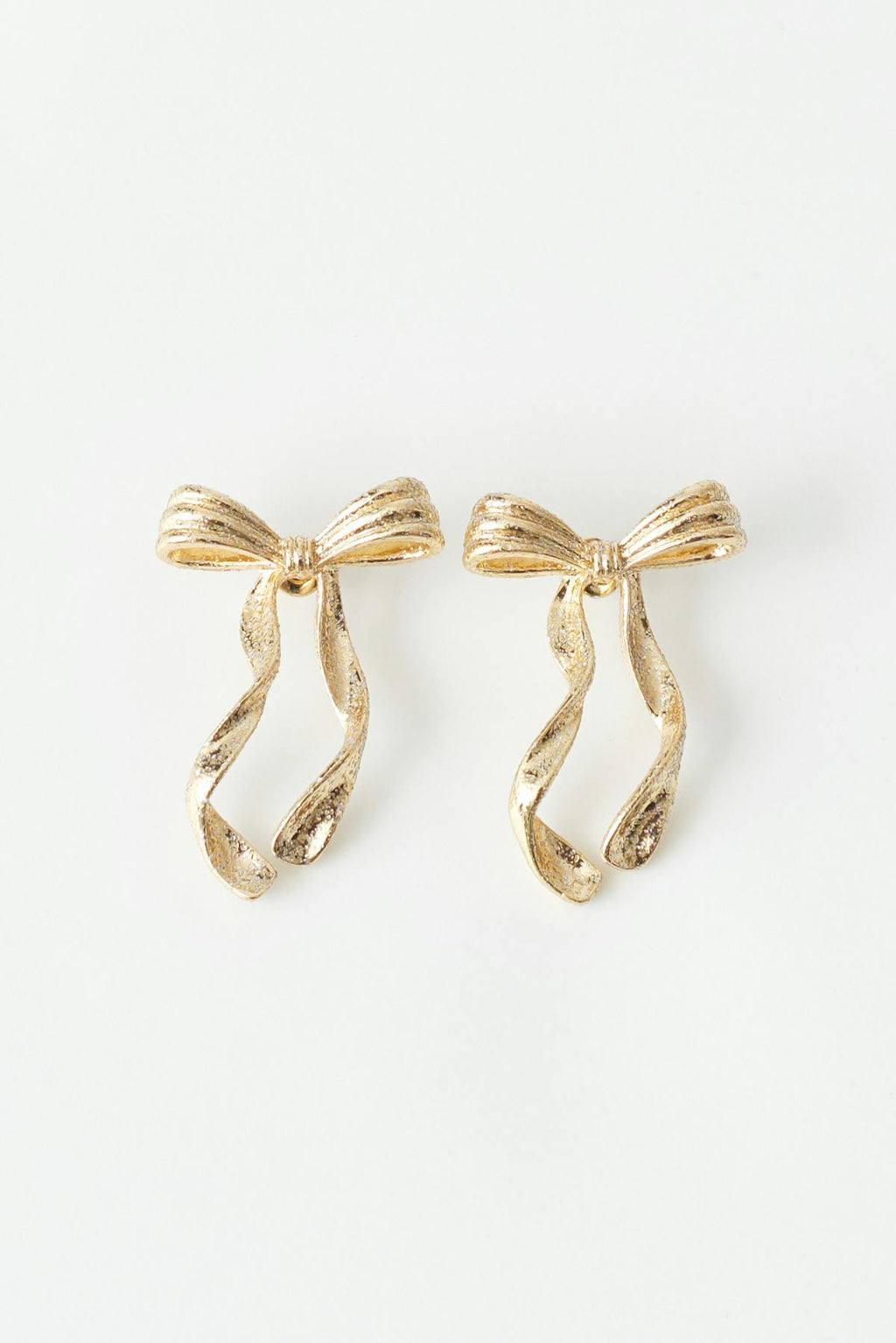 Bow earrings