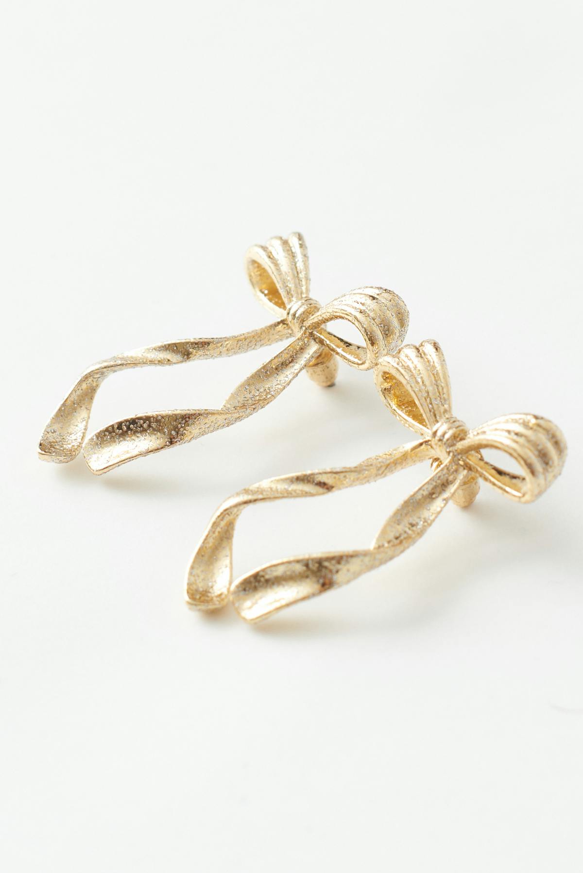 Bow earrings