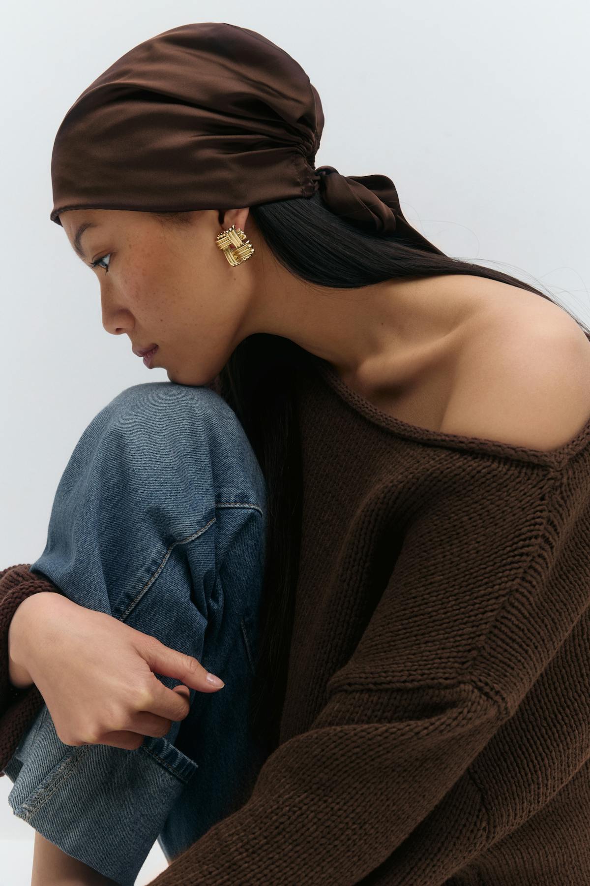 Knitted tape yarn sweater