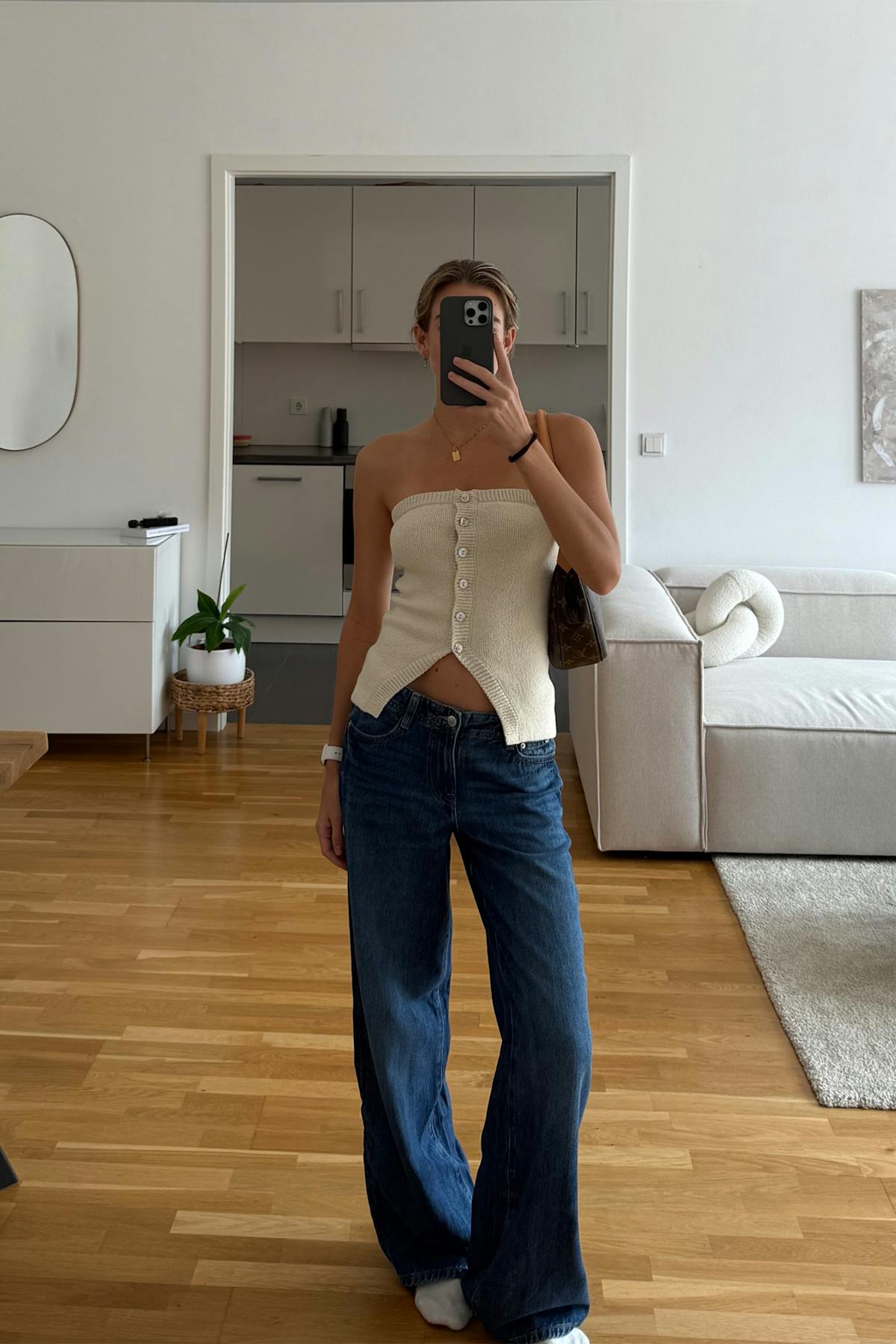 Knitted tube top
