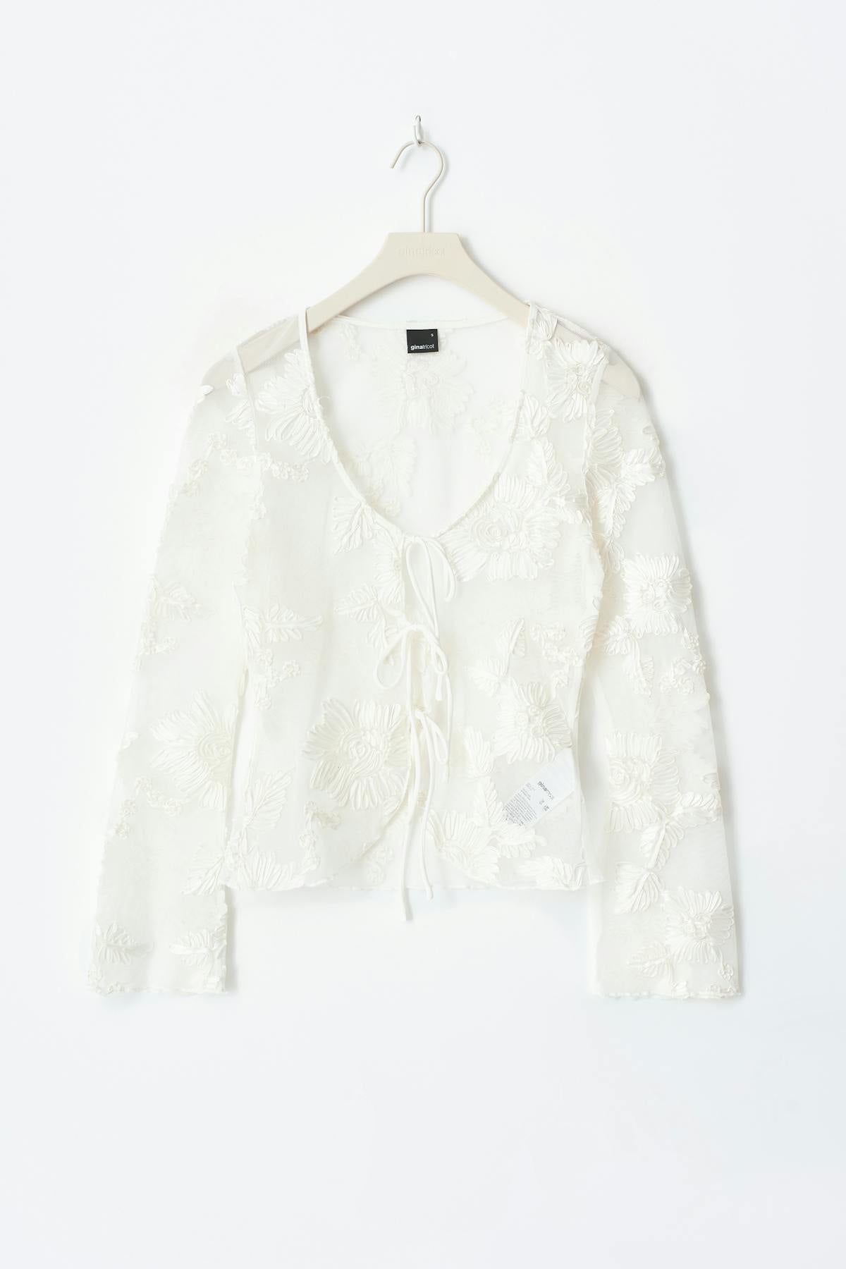Embroidery top