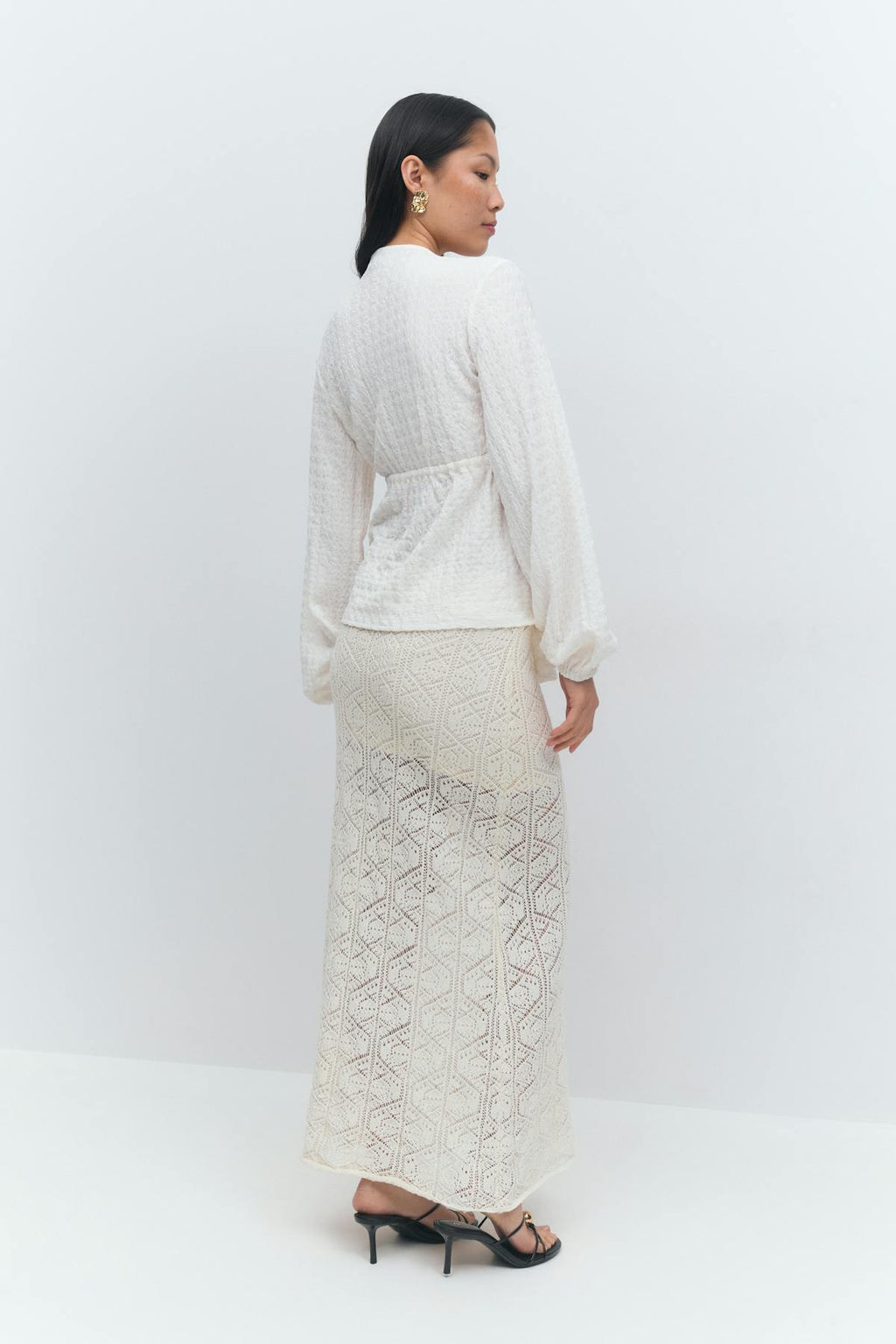 Knitted crochet skirt