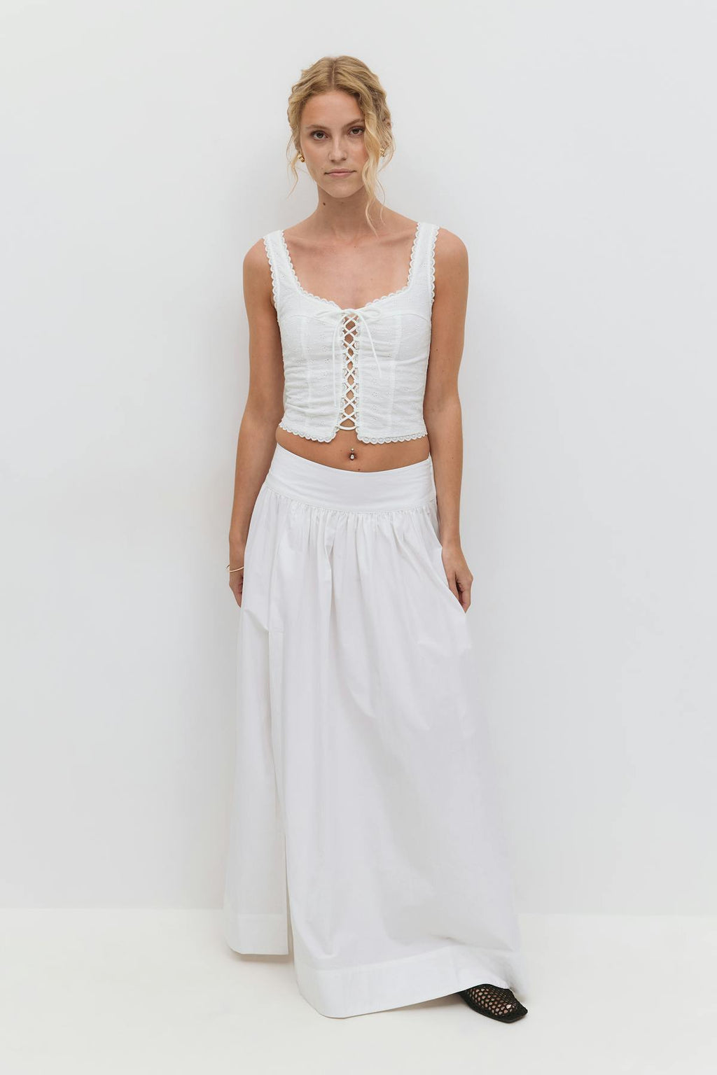 Broderie anglais top