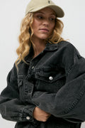 Loose denim jacket