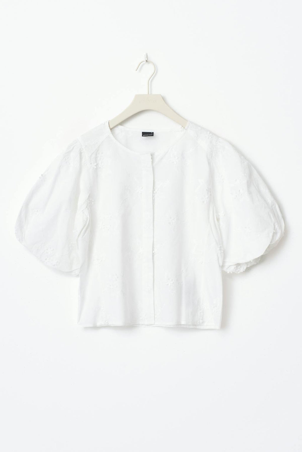 Puff sleeve blouse