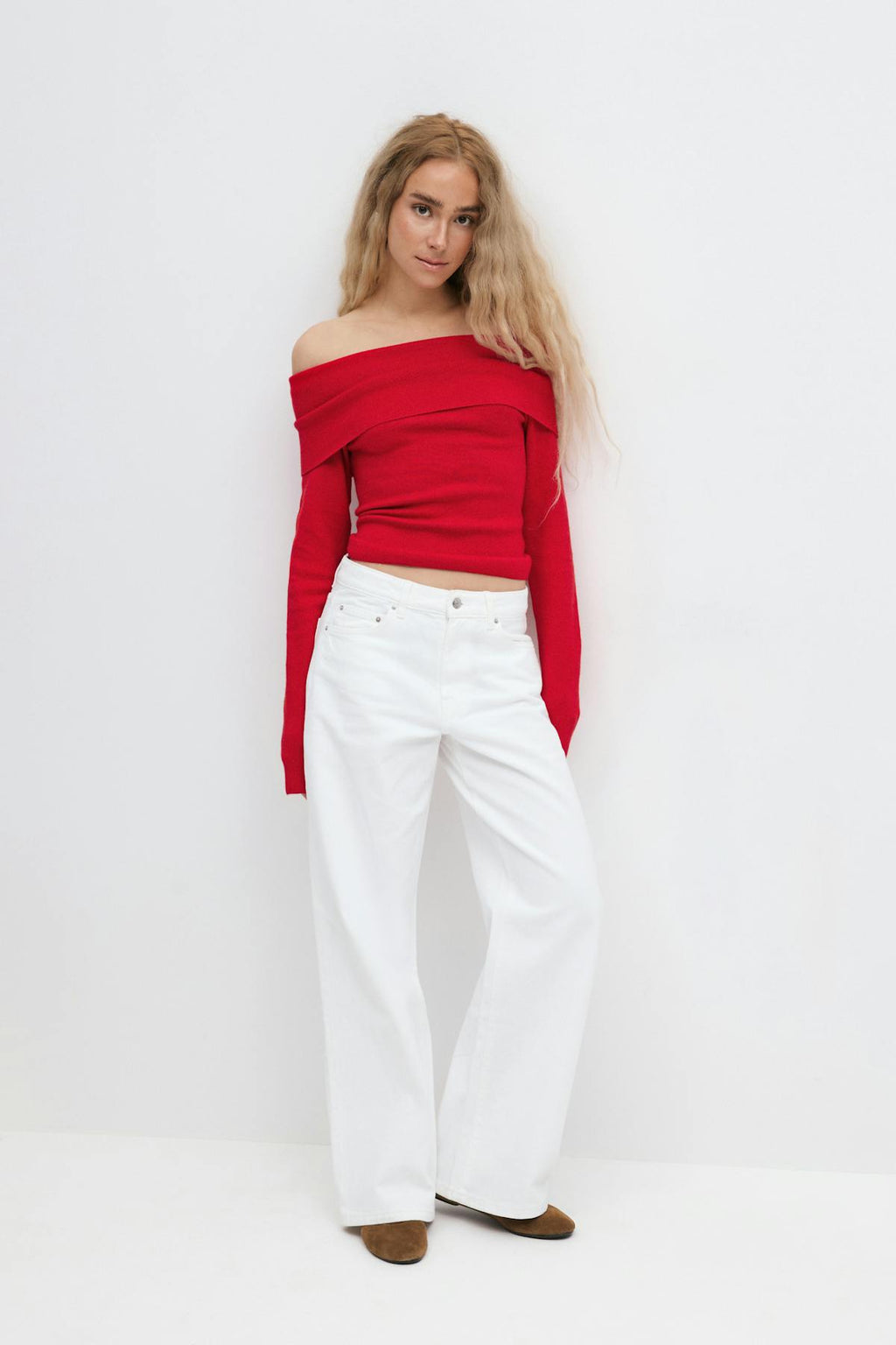 Knitted off shoulder top
