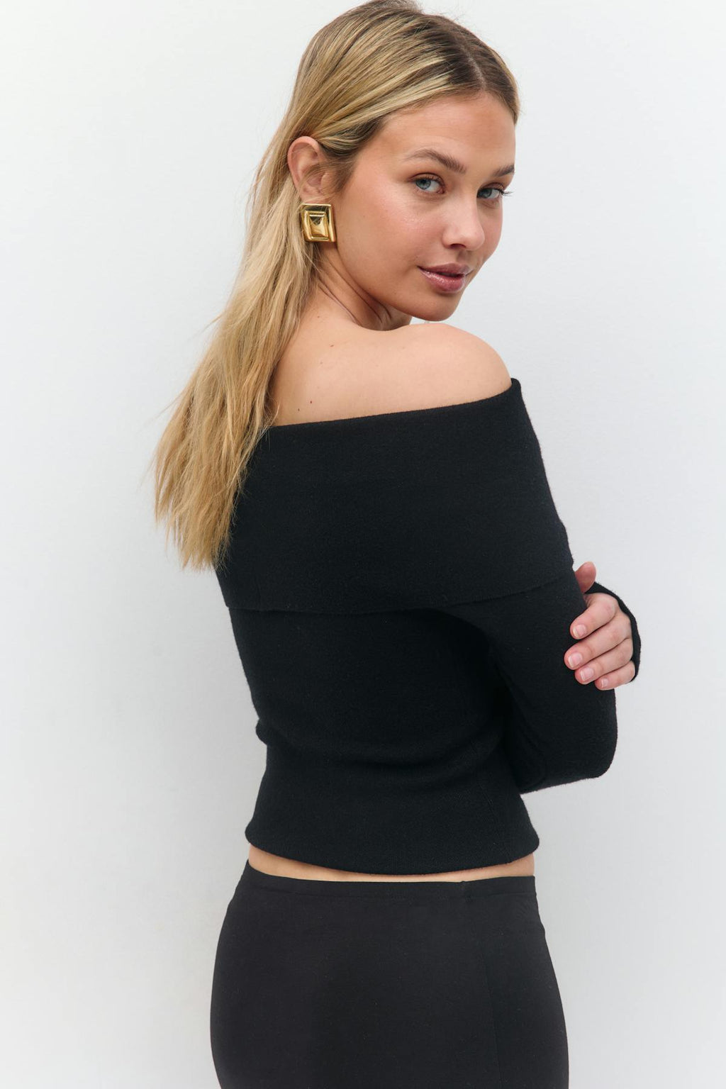 Knitted off shoulder top