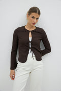 Front tie top