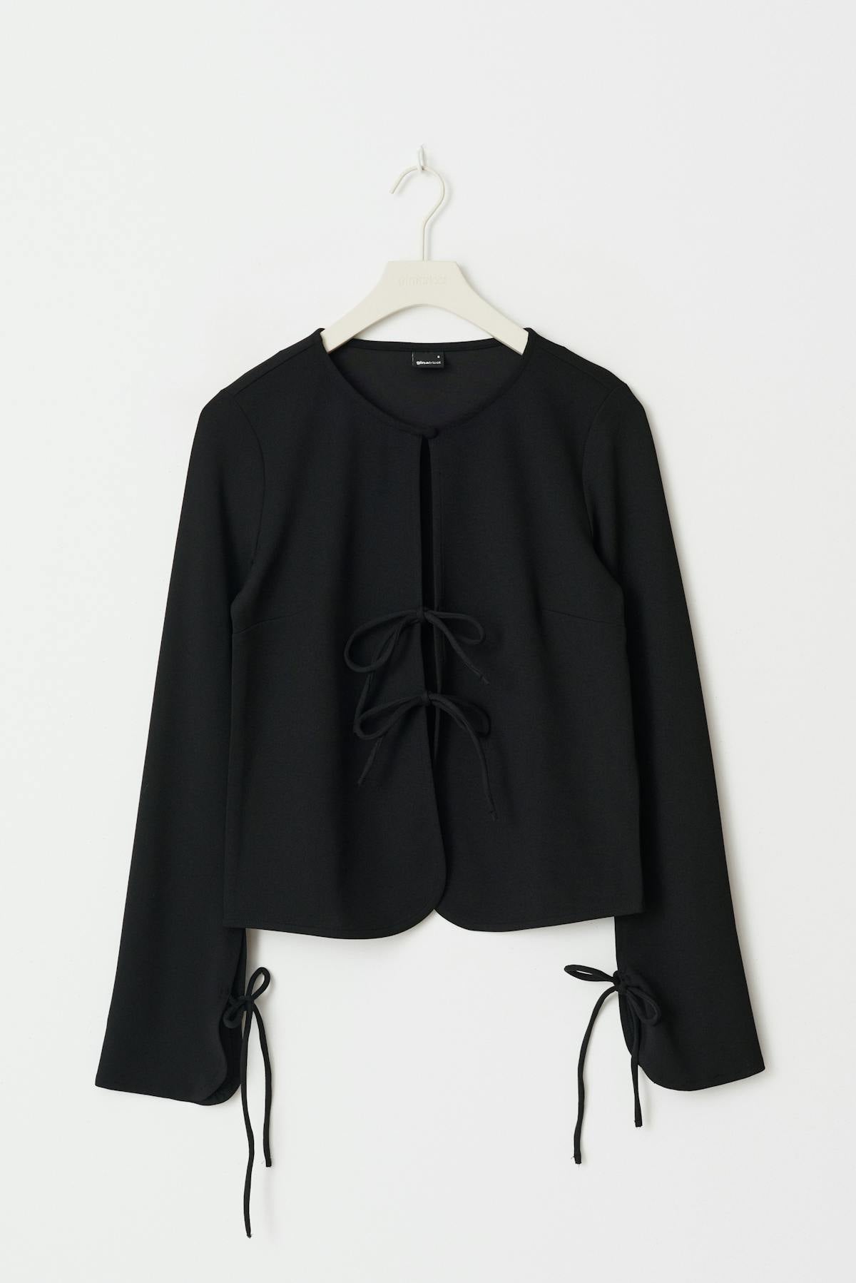 Front tie top