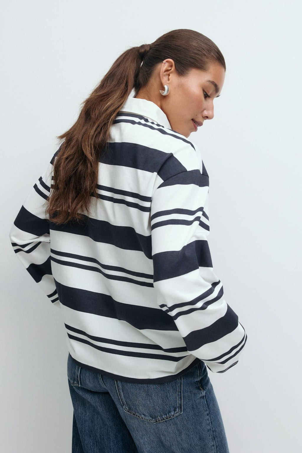 Collar top
